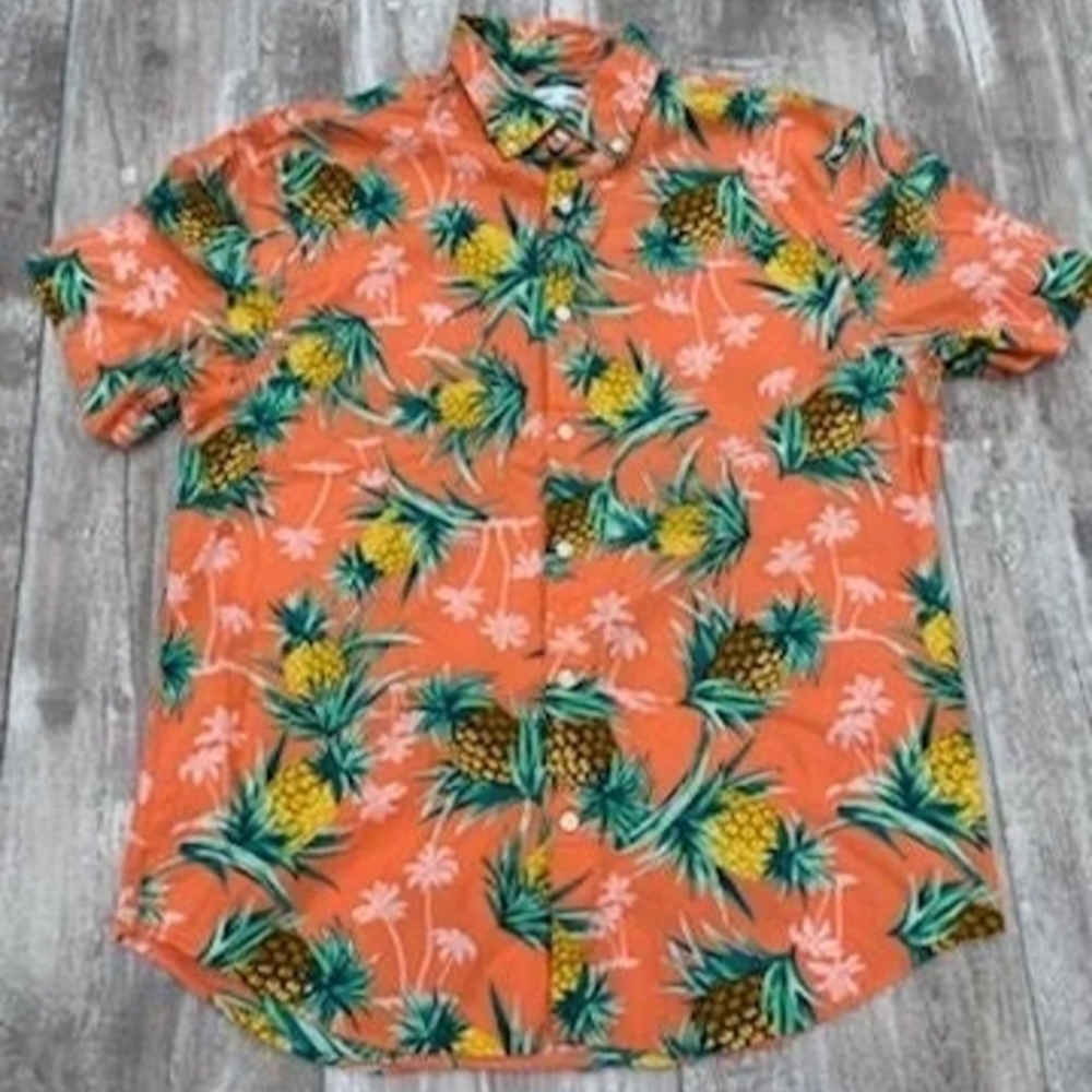 Old Navy orange with pineapples and palms men's shirt